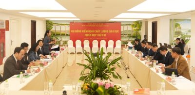 TS. Tạ Thị Thu Hiền, Giám đốc Trung tâm KĐCLGD – ĐH quốc gia Hà Nội tóm tắt quy trình đánh giá ngoài Học viện