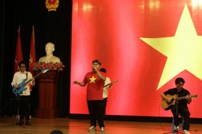 Cuộc thi rất đa dạng về nội dung như: ca hát, múa, MC - Hùng biện, trình tấu nhạc cụ, biểu diễn võ thuật,…