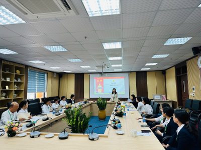 Đ/c Hoàng Thị Minh Nguyệt - PCT Công đoàn Học viện phát biểu chỉ đạo tại Đại hội